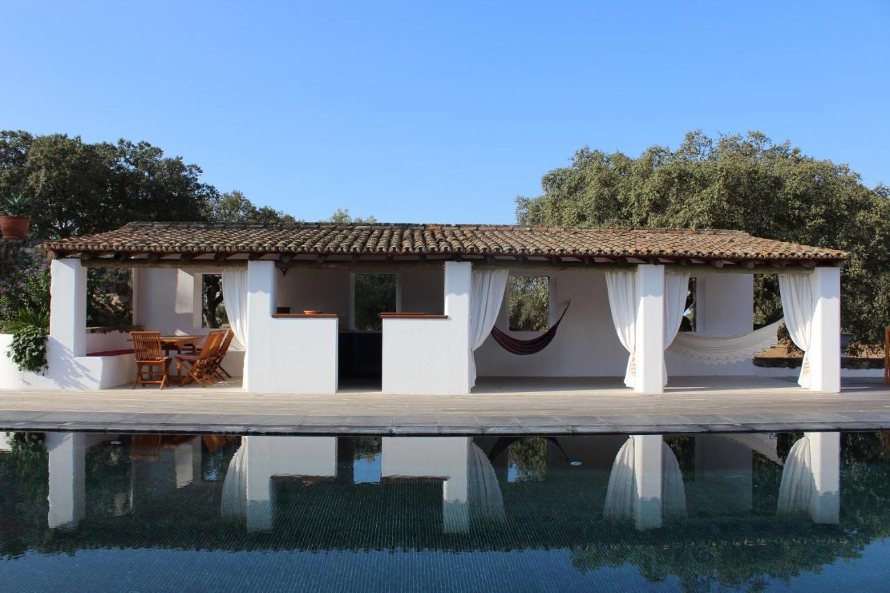 Herdade Dos Alfanges "The Barn" Viana do Alentejo Exterior foto