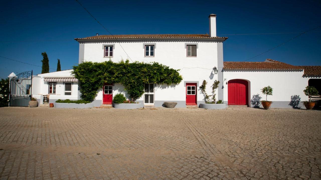 Herdade Dos Alfanges "The Barn" Viana do Alentejo Exterior foto